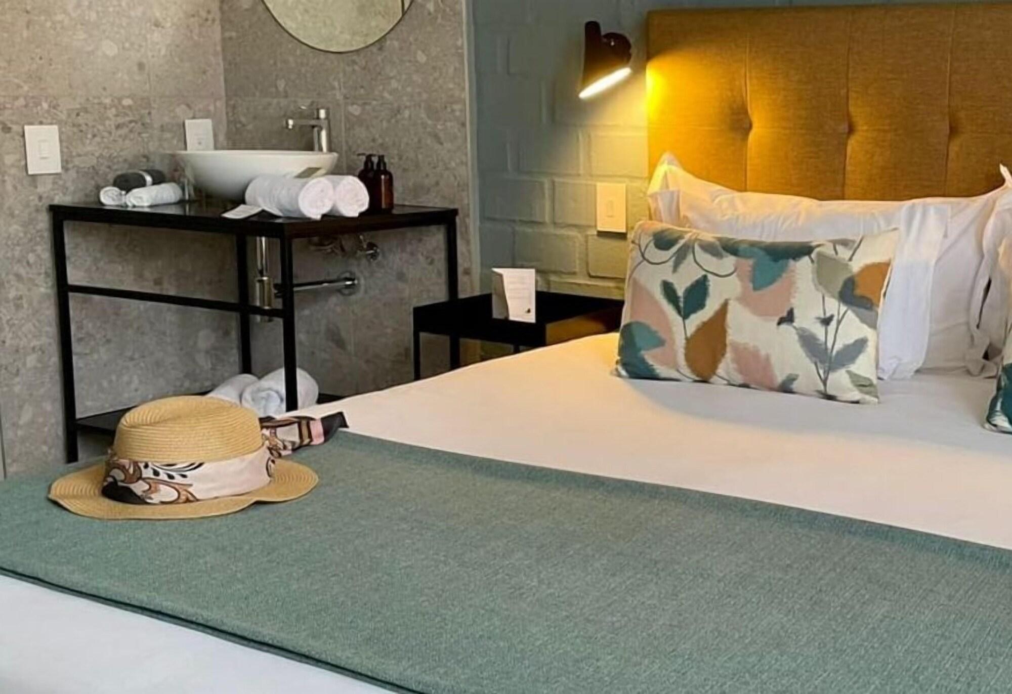 Zest Boutique By The Living Journey Collection Hotel 5*
